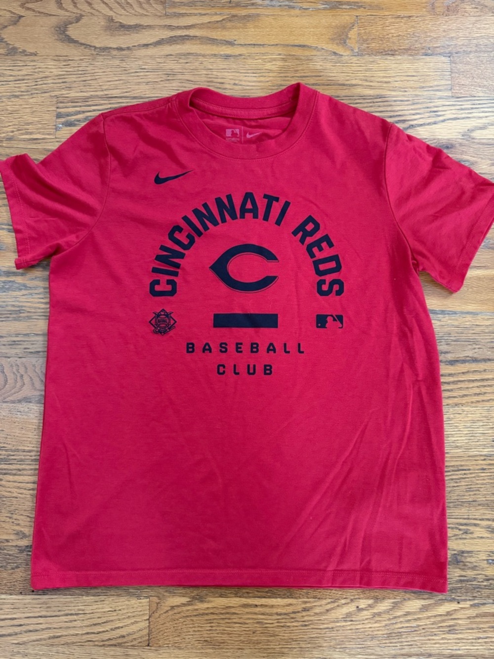 Nike Women’s Cincinnati Reds Red Baseball Club Tee